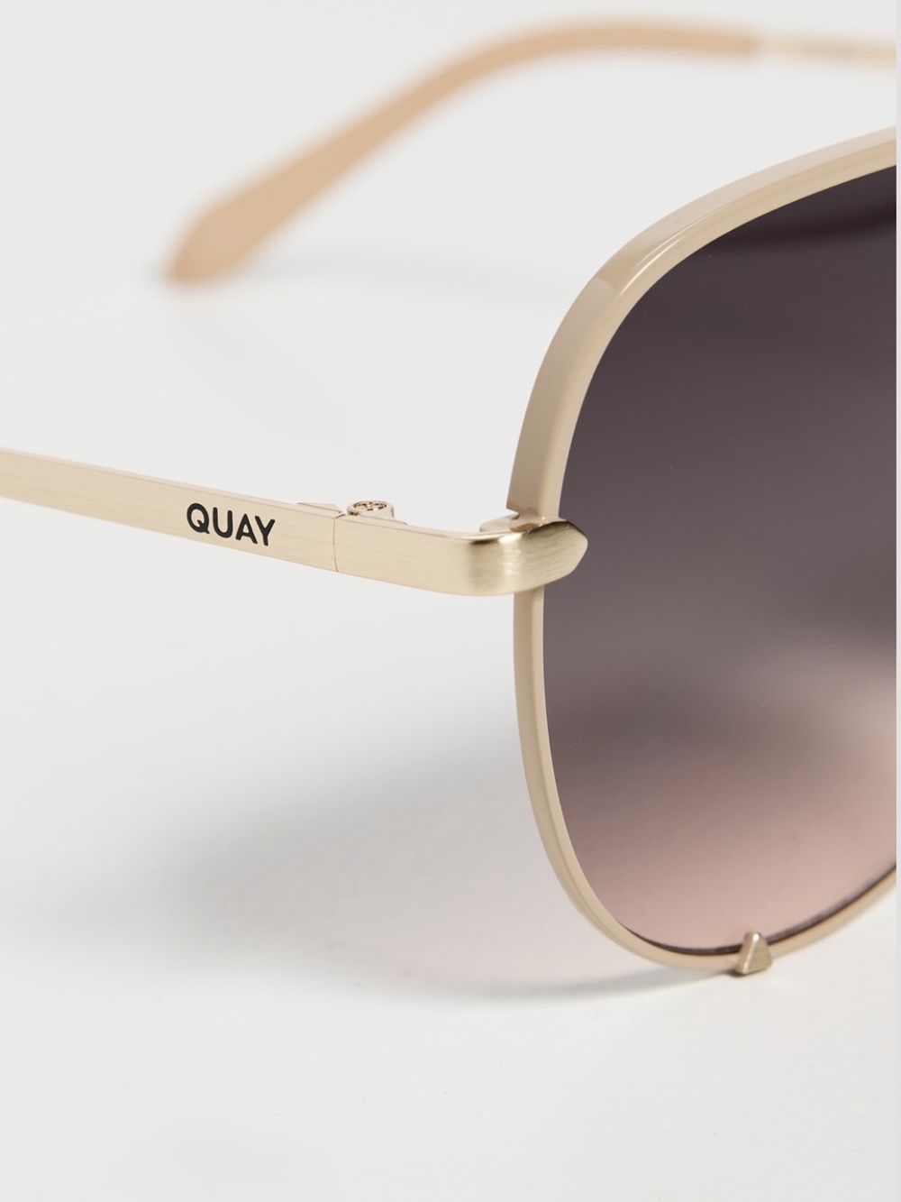 Quay Australia beige Frame Gradient Brown Aviator Sunglasses - Women high key - Picture 3 of 6